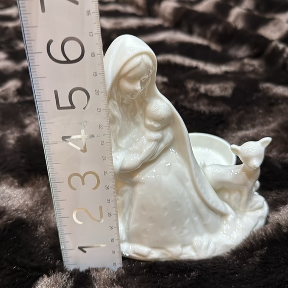 Vintage Mary with Baby Jesus and L white Porcelaine tealight - Made in Japan - Picture 4 of 5